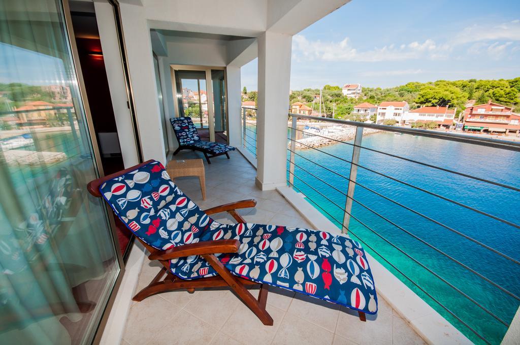 Hotel Maxim Božava Oda fotoğraf