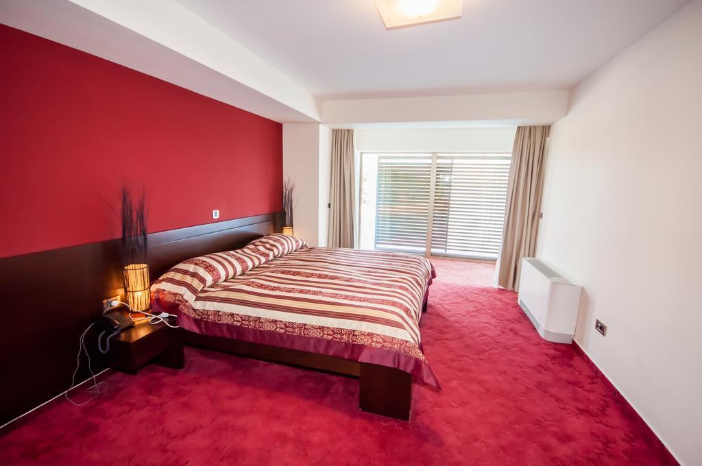 Hotel Maxim Božava Oda fotoğraf