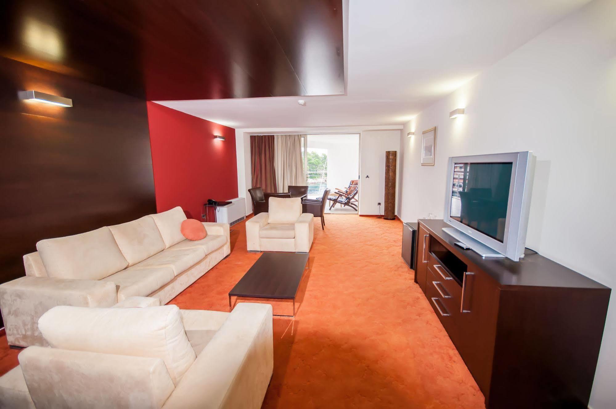 Hotel Maxim Božava Dış mekan fotoğraf