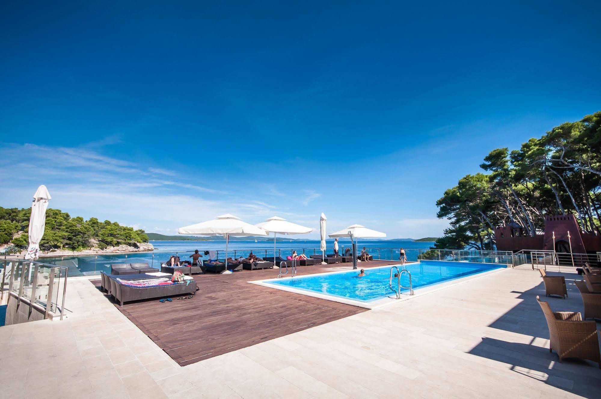 Hotel Maxim Božava Dış mekan fotoğraf